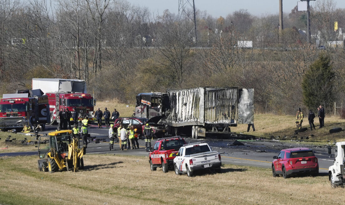 Crash involving busload of students leaves 3 dead, sends 15 to hospital | News, Sports, Jobs - Vimarsana News